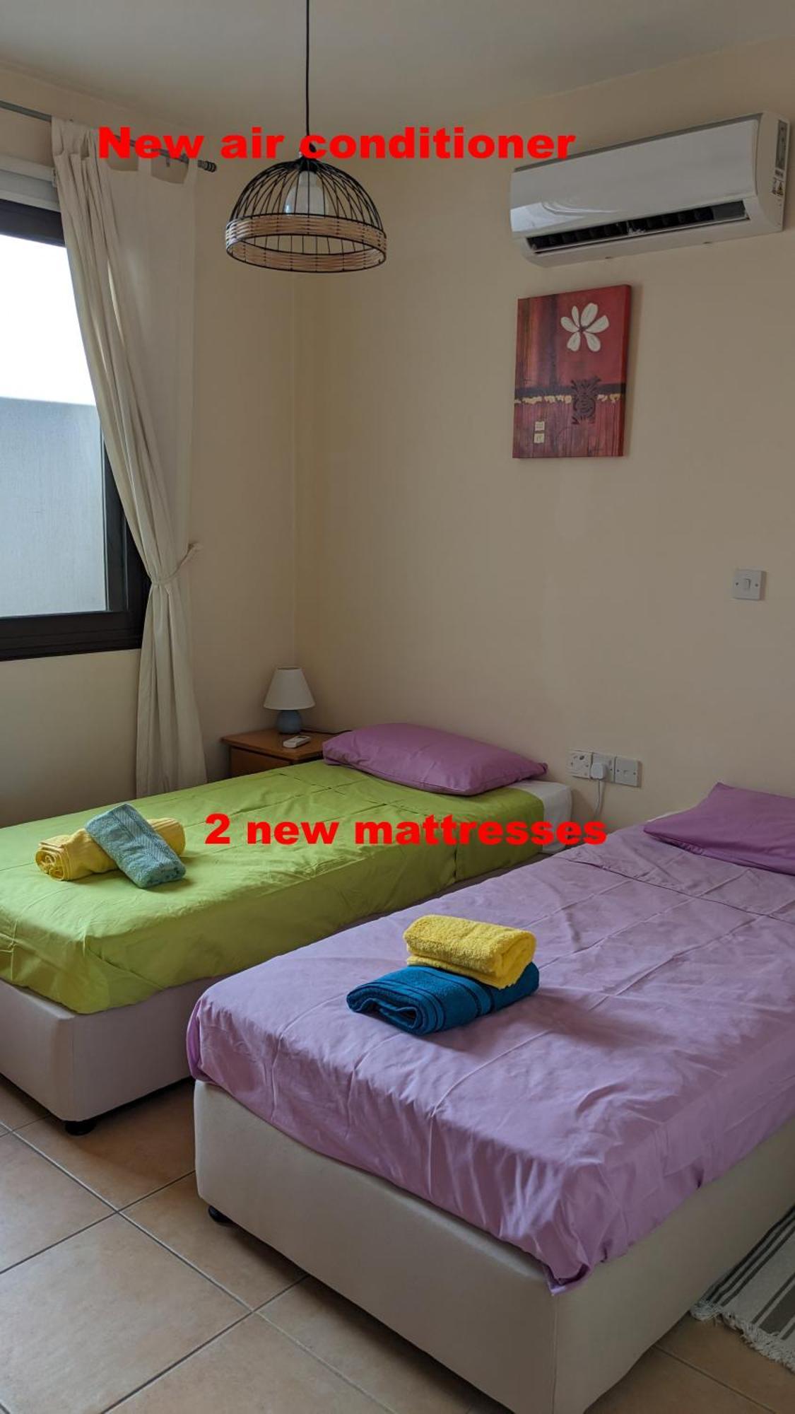 Spacious Contemporary Apartment Pissoúri Extérieur photo